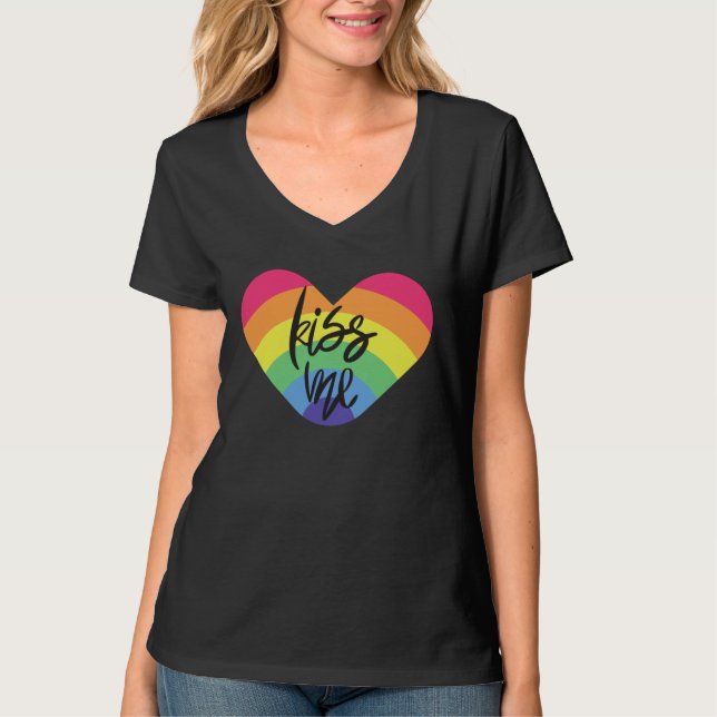 Orgullo- bésame. el amor es justo.       camiseta (Anverso)