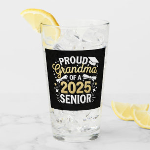 Orgullosa Abuela De Graduación Dorada En 2025