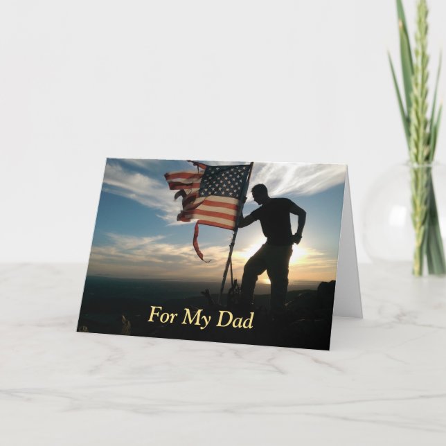 Orgullosa de tu tarjeta del día del padre militar (Anverso)