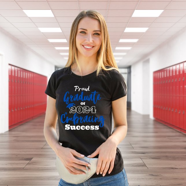 Orgulloso Graduado De La Camiseta Motivacional De  (Subido por el creador)