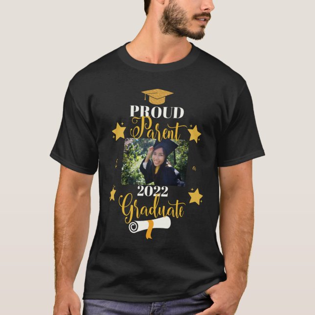 Orgulloso padre de una camiseta negra graduada de  (Anverso)