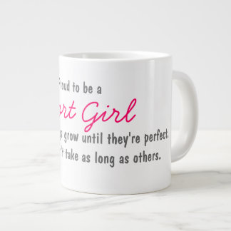 Orgulloso ser una taza de café enorme del chica