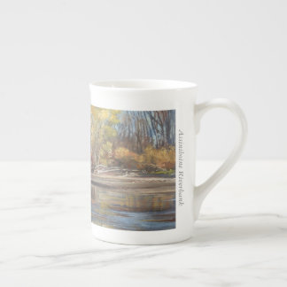 Orilla del río de Assiniboine - taza de la