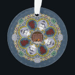 Ornamento acrílico de invierno de Nouveau<br><div class="desc">Arcos de estilo Art Nouveau rodean las capas de vidrio manchado de esta mandala,  con chimenea,  poinsettias,  muñecos de nieve y auroras de colores fríos para plasmar plenamente los sentimientos de frío que acompañan al invierno.</div>