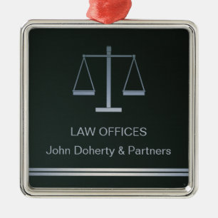 Ornamento adaptable con las escalas de la justicia