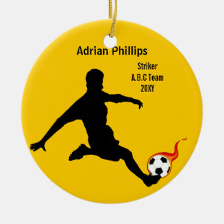 Ornamento amarillo de bola de fútbol