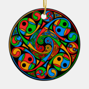 Ornamento céltico del espiral del vitral