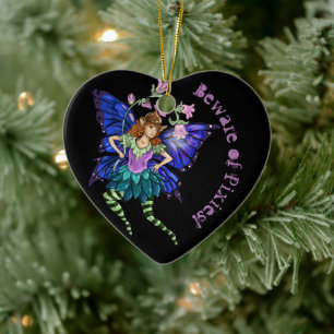 Ornamento cerámico de pixie alado azul