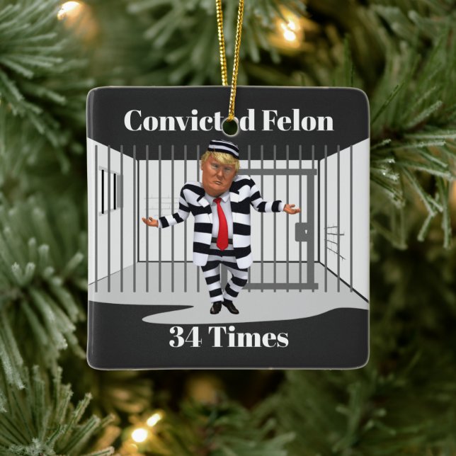 Ornamento cerámico Felon condenado por Trump (Árbol)