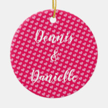 Ornamento cerámico personalizado de corazones rosa
