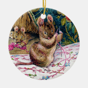 Ornamento colgante de coser del ratón pequeño