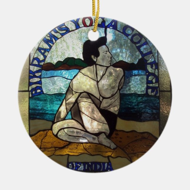Ornamento colgante de la yoga de Bikram (Frente)