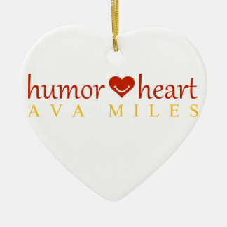 Ornamento corazón del humor" de las millas de Ava
