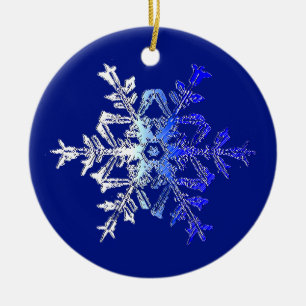 Ornamento cristalino hermoso del copo de nieve