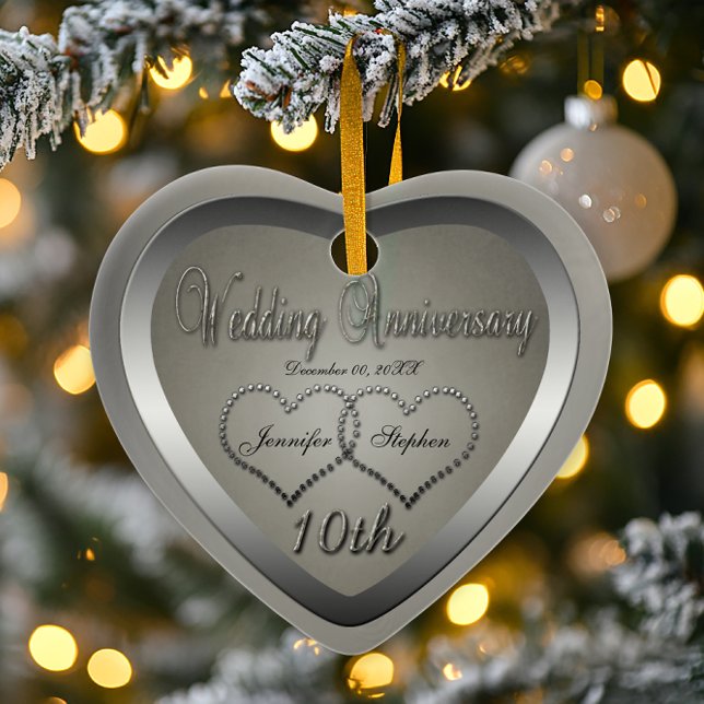 Ornamento de 10 años de estaño de estaño (Faux Punched Tin Look (Flat Printed) 10 Year Anniversary Ornament)