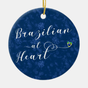 Ornamento de árbol feriado en el corazón de Brasil