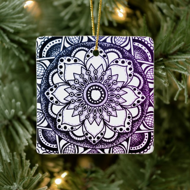 Ornamento de arte morado y azul Mandala (Árbol)
