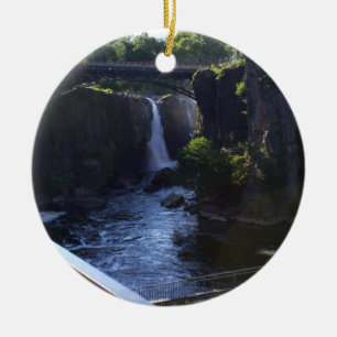 Ornamento de cascada pasaica