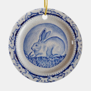 Ornamento de cerámica de conejo azul y blanco, "D