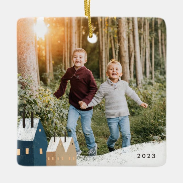 Ornamento de cerámica de foto de escena de aldea d (Anverso)