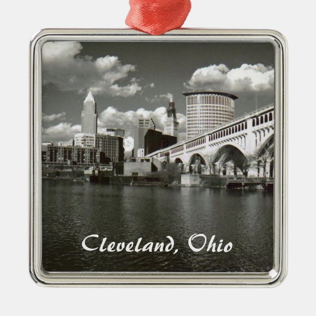 Ornamento de Cleveland B/W (Frente)