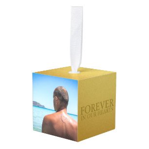 Ornamento de cubo personalizado de Keepsake