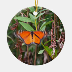 Ornamento de fotografía de mariposa flotante