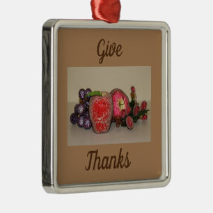 Ornamento de frutas festivas