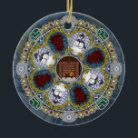 Ornamento de invierno de Nouveau<br><div class="desc">Arcos de estilo Art Nouveau rodean las capas de vidrio manchado de esta mandala,  con chimenea,  poinsettias,  muñecos de nieve y auroras de colores fríos para plasmar plenamente los sentimientos de frío que acompañan al invierno.</div>