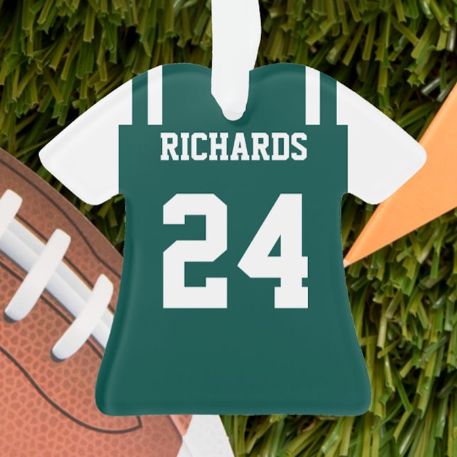Ornamento de Jersey Verde y Blanco del Fútbol (Subido por el creador)