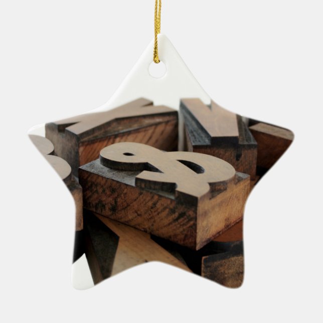 ornamento de la estrella del gorra de las letras (Frente)