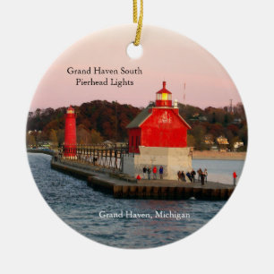 Ornamento de las luces de Grand Haven South Pierhe