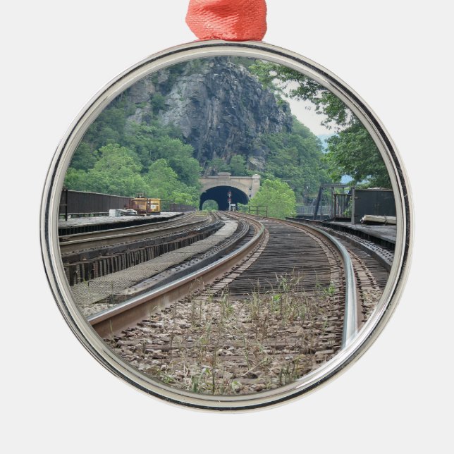 Ornamento de las pistas de ferrocarril del (Frente)