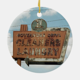 Ornamento de los limpiadores de unidades del gober