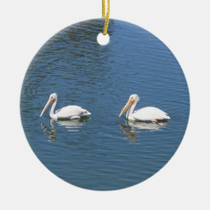 ornamento de los pares del pelícano blanco