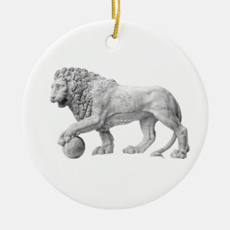 Ornamento de mármol del león