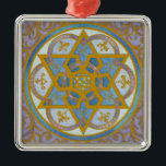 Ornamento de Mogen David Chanukah<br><div class="desc">Los remolinos ricos evocadores de iluminaciones medievales adornan este ornamento elegante de Chanukah</div>