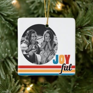 Ornamento de Navidad alegre foto