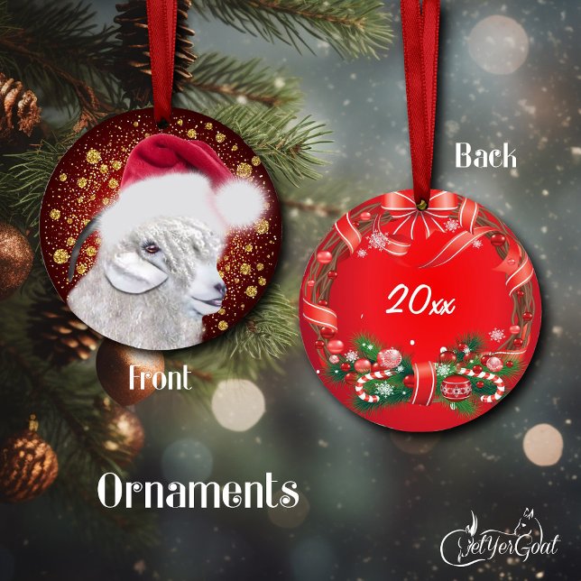 Ornamento de Navidad de Angora Goat Santa Hat (Oil portrait of an Angora goat doe my AngelFace, gold snowflakes, dated on the back #zazzlemade)