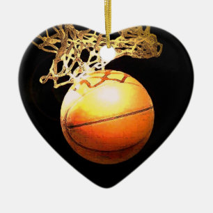 Ornamento de Navidad del Corazón de Baloncesto