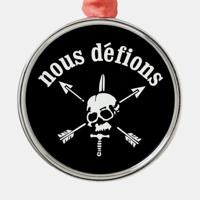 Ornamento de Nous Defions (Frente)