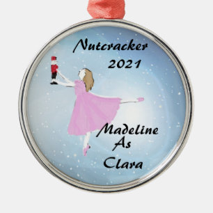 Ornamento de nutcracker Clara personalizado