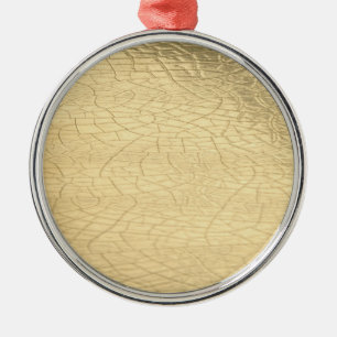 Ornamento de piedras de oro mate