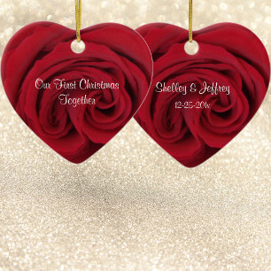 Ornamento de Red Rose Heart First Christmas Togeth