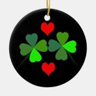 Ornamento de Shamrock y Corazón Rojo