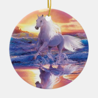 Ornamento de Stallion blanco