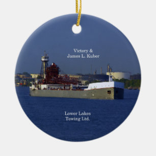 Ornamento de Victory & James L. Kuber