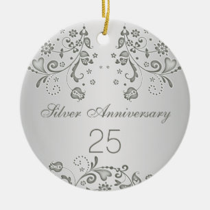 Ornamento del aniversario de boda de los remolinos