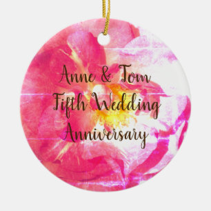 Ornamento del aniversario personalizado de Rosa Ro