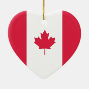 Ornamento del corazón de la bandera de Canadá y 
